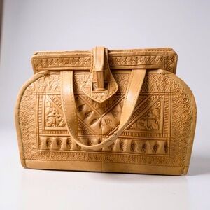Vintage Handcrafted Mexican Embossed Leather Satchel – Tan – Lined
